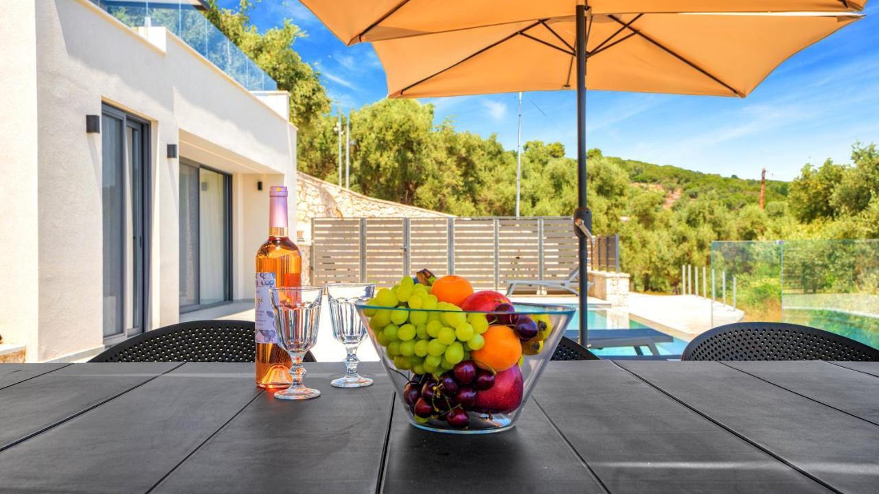 Ecstasy Luxury Villas Apolpaina 外观 照片